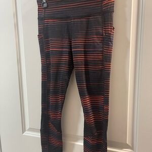 Lululemon Leggings Stripped Cropped Size 4